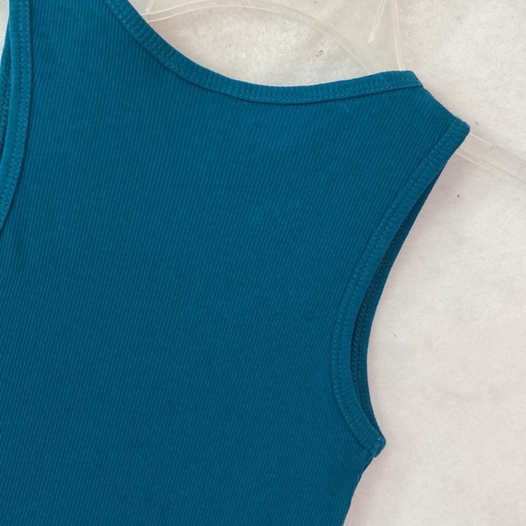 NWOT RHINESTONE EMBELLISHED TANK TOP - Picture 4 of 7